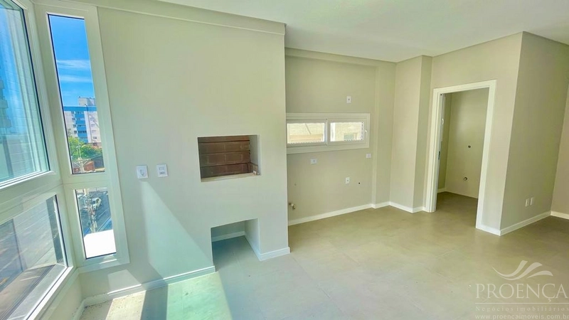 Apartamento 2 dormitórios junto a Praça Flávio Boianovski.: 3ª foto da galeria de imagens do imóvel