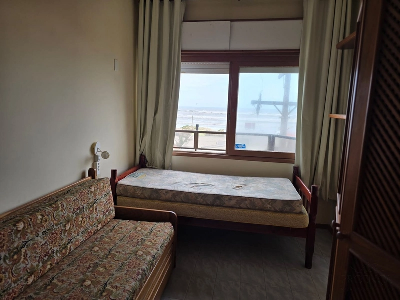 APARTAMENTO A BEIRA MAR --- De R$ 850.000,00 → por R$ 680.000,00: 10ª foto da galeria de imagens do imóvel