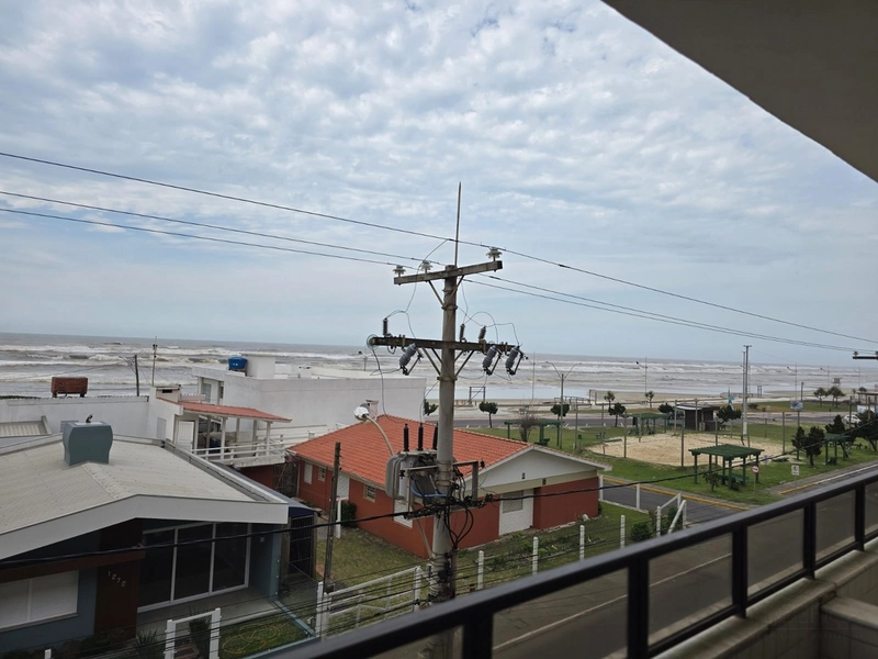 APARTAMENTO A BEIRA MAR --- De R$ 850.000,00 → por R$ 680.000,00: 16ª foto da galeria de imagens do imóvel