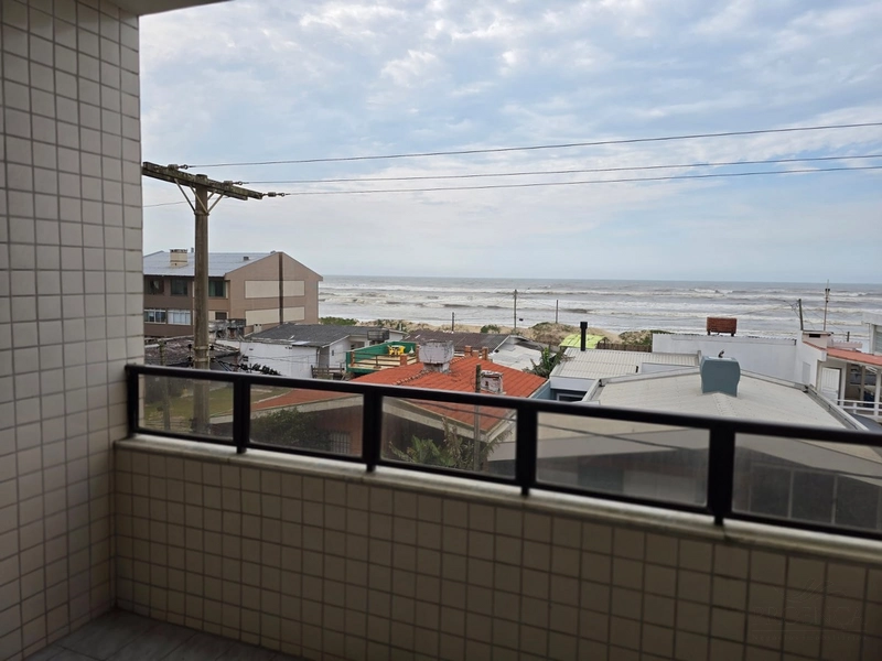 APARTAMENTO A BEIRA MAR --- De R$ 850.000,00 → por R$ 680.000,00: 27ª foto da galeria de imagens do imóvel