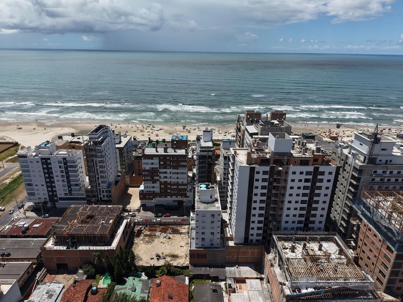 APARTAMENTO DE FRENTE - APENAS 1 QUADRAS DO MAR: 18ª foto da galeria de imagens do imóvel