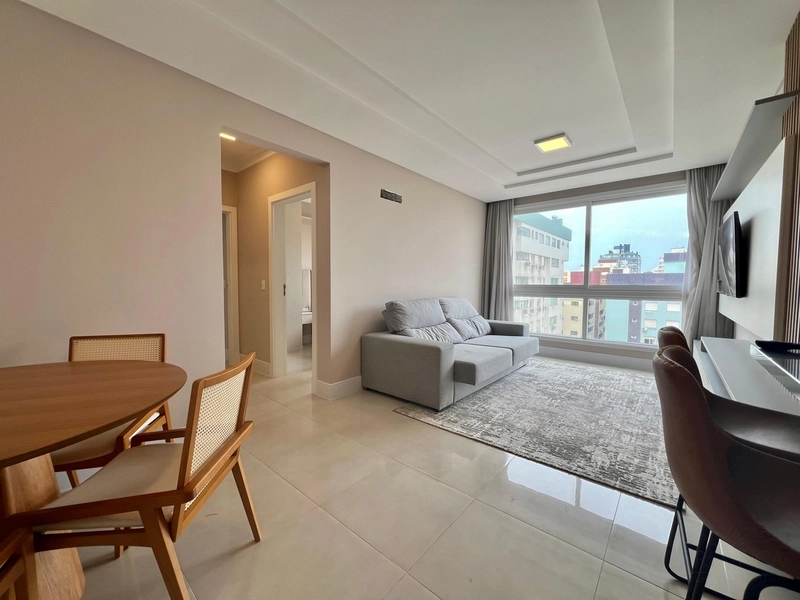 Apartamento 2 dormitórios junto a Praça do Mini Golf em Capão da Canoa: 1ª foto da galeria de imagens do imóvel