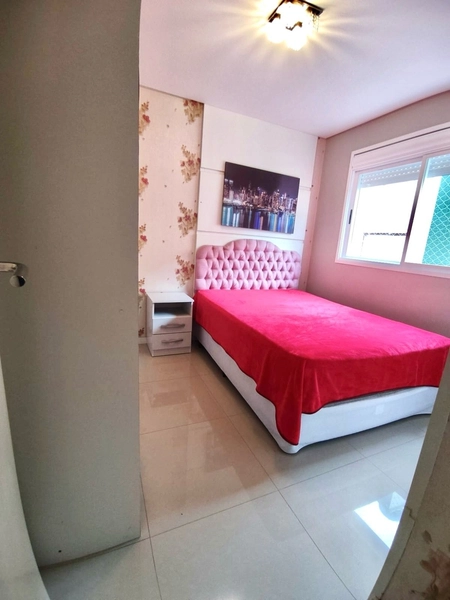 Apartamento de frente, 3 dormitórios, mobiliado, Zona Nova: 9ª foto da galeria de imagens do imóvel