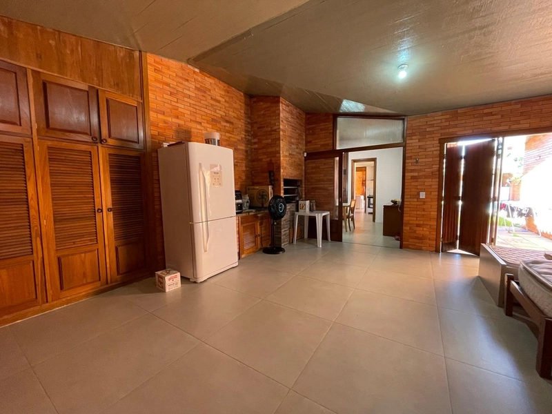 Casa 5 dormitórios no bairro Atlântida Xangrila: 13ª foto da galeria de imagens do imóvel