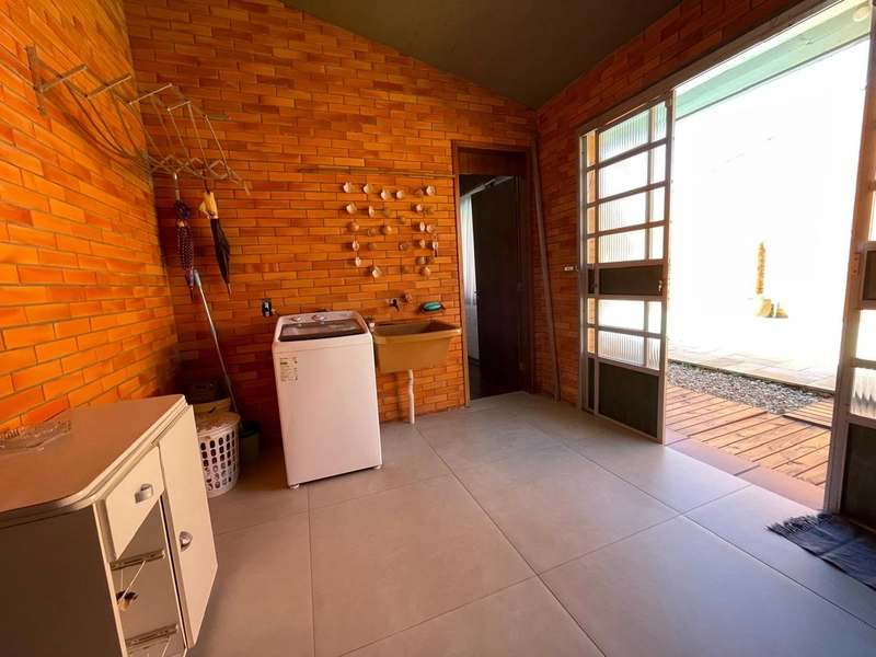 Casa 5 dormitórios no bairro Atlântida Xangrila: 12ª foto da galeria de imagens do imóvel