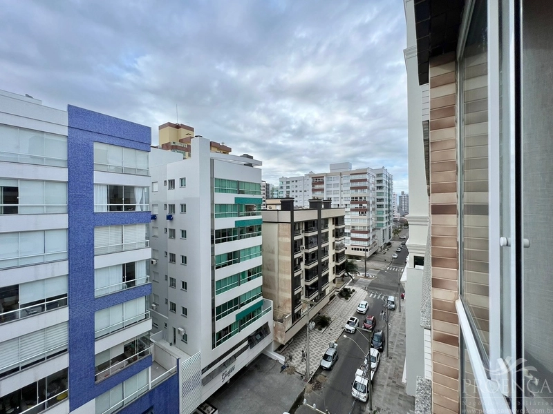 Excelente apartamento 2 dormitórios com 60 x para pagar: 1ª foto da galeria de imagens do imóvel