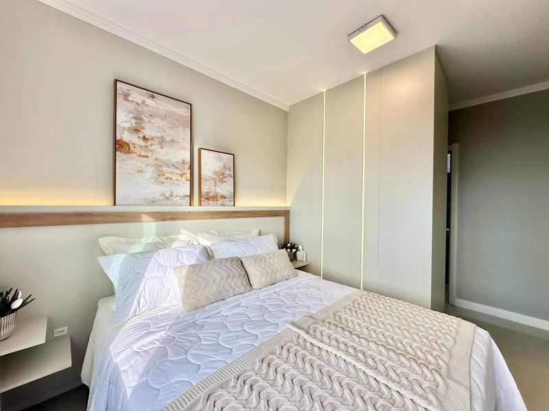 APARTAMENTO À VENDA DE FRENTE PARA O MAR: 2ª foto da galeria de imagens do imóvel