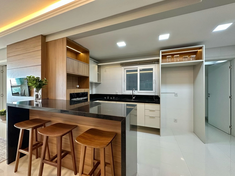 APARTAMENTO À VENDA DE FRENTE PARA O MAR: 12ª foto da galeria de imagens do imóvel