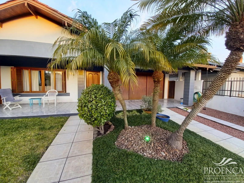Casa térrea, 3 dormitórios no bairro Zona nova, Capão da Canoa!: 1ª foto da galeria de imagens do imóvel