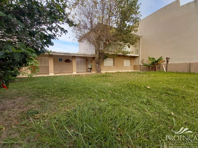 Duplex 4 dormitórios sendo 1 suíte, amplo pátio na frente: 26ª foto da galeria de imagens do imóvel
