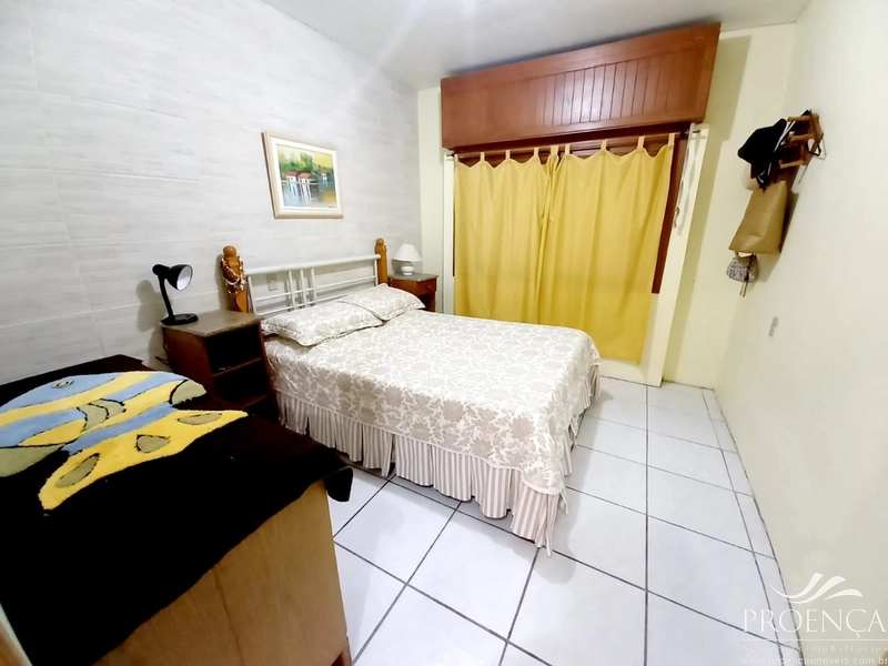 Duplex 4 dormitórios sendo 1 suíte, amplo pátio na frente: 17ª foto da galeria de imagens do imóvel