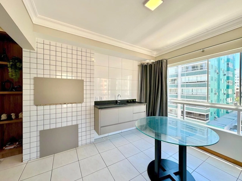 Apartamento 2 dormitórios, 1 suíte, Bairro Centro, em Capão da Canoa: 3ª foto da galeria de imagens do imóvel