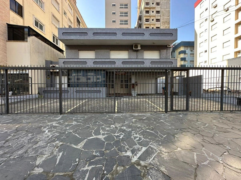 Apartamento térreo de 03 dormitórios com terraço: 21ª foto da galeria de imagens do imóvel