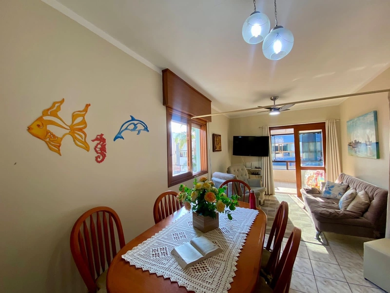 Apartamento frente praça em Capão da Canoa!: 2ª foto da galeria de imagens do imóvel