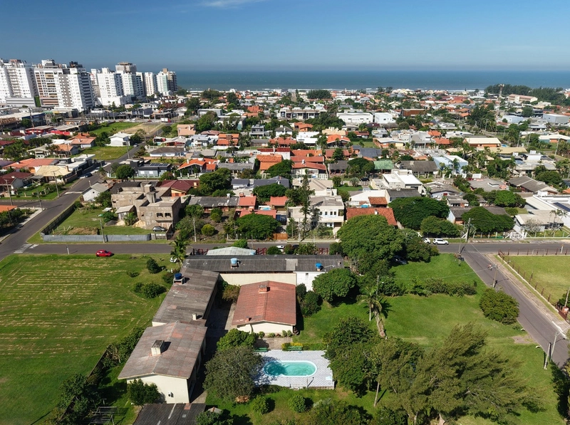 CASA A VENDA EM ATLÂNTIDA/XANGRI-LÁ e 06 APTOS AOS FUNDOS: 39ª foto da galeria de imagens do imóvel