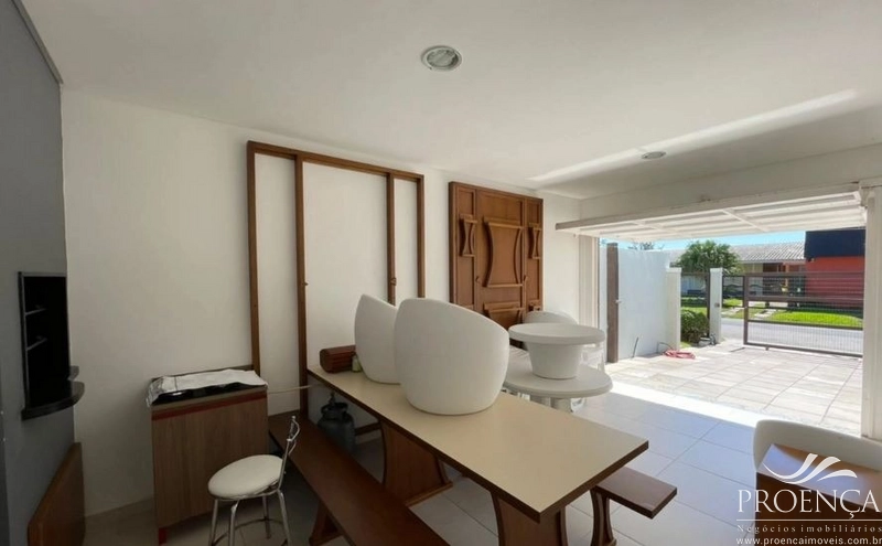 Mobiliado e Decorado à poucos metros do mar: 14ª foto da galeria de imagens do imóvel