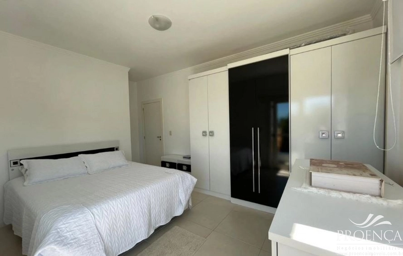 Mobiliado e Decorado à poucos metros do mar: 12ª foto da galeria de imagens do imóvel