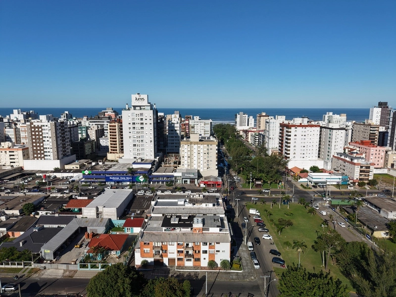 APARTAMENTO À VENDA DE FRENTE PARA A PRAÇA: 8ª foto da galeria de imagens do imóvel