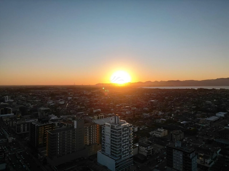 APARTAMENTO MOBILIADO E DECORADO EM CAPÃO DA CANOA!: 2ª foto da galeria de imagens do imóvel