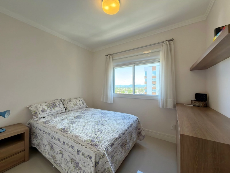 APARTAMENTO À VENDA COM VISTA ETERNA PARA O MAR.: 18ª foto da galeria de imagens do imóvel