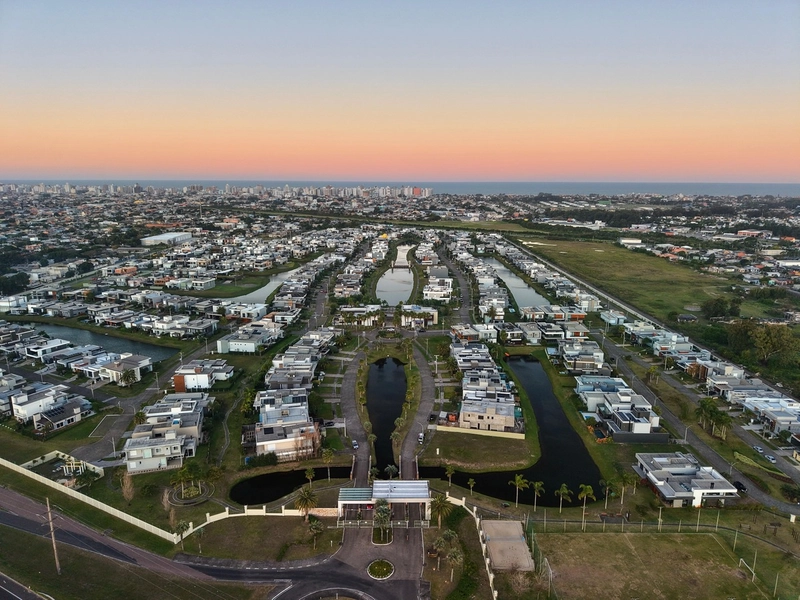 Sobrado 4 Dormitórios  em frente a Infra estrutura 72 x para Pagar: 18ª foto da galeria de imagens do imóvel