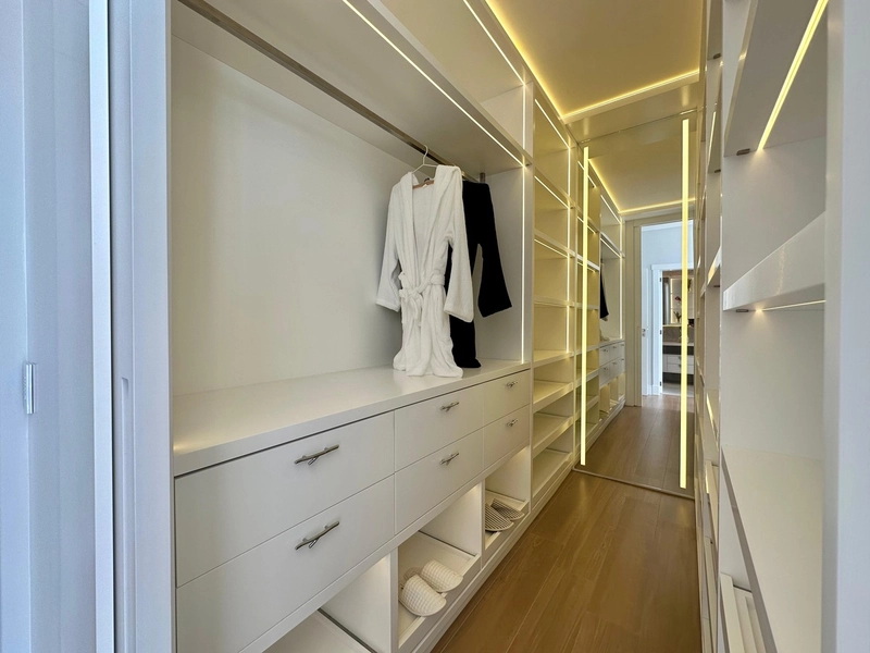 APARTAMENTO À VENDA COM VISTA FANTÁSTICA PARA O MAR!!!: 15ª foto da galeria de imagens do imóvel
