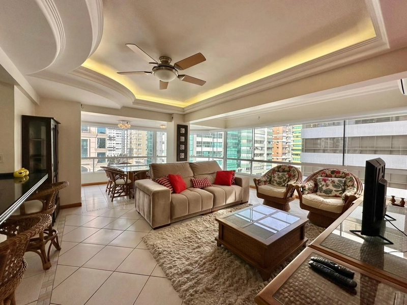 APARTAMENTO DE ESQUINA COM VISTA PARA O MAR!!!: 15ª foto da galeria de imagens do imóvel