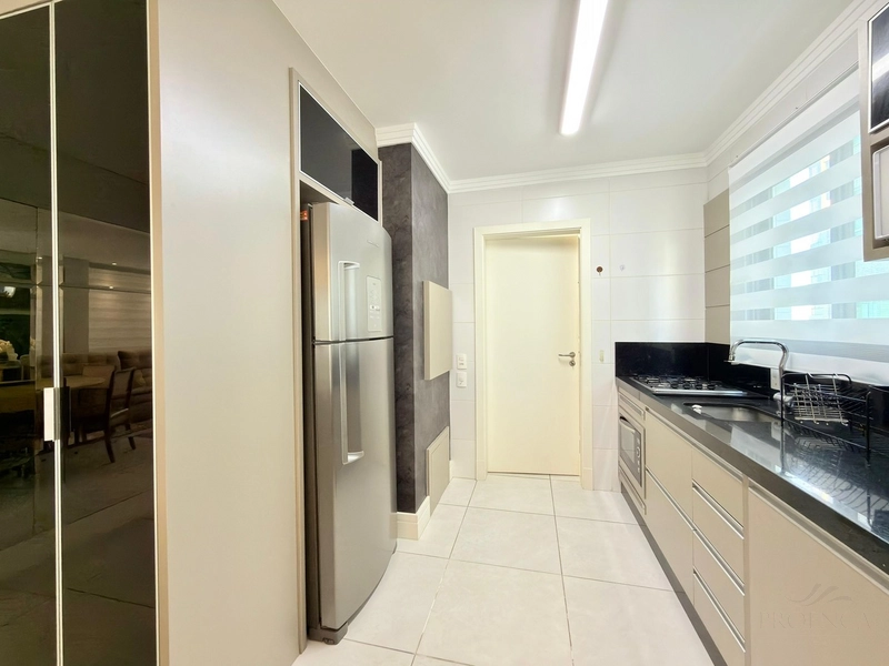 Apartamento de 3 dormitórios de frente: 10ª foto da galeria de imagens do imóvel