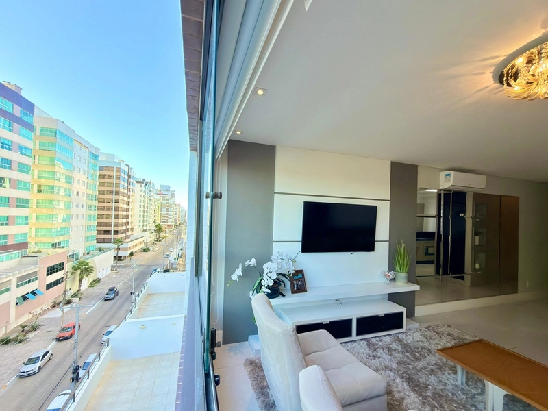 Apartamento de 3 dormitórios de frente: 4ª foto da galeria de imagens do imóvel