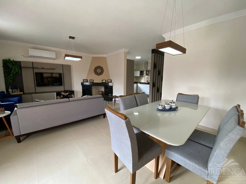 Casa em Atlatida Sul a uma quadra do mar.: 7ª foto da galeria de imagens do imóvel