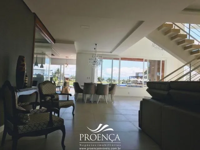 Mobiliada e Decorada, sendo 05 SUITES, Beira Lago.: 2ª foto da galeria de imagens do imóvel