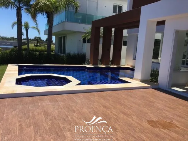 Mobiliada e Decorada, sendo 05 SUITES, Beira Lago.: 14ª foto da galeria de imagens do imóvel