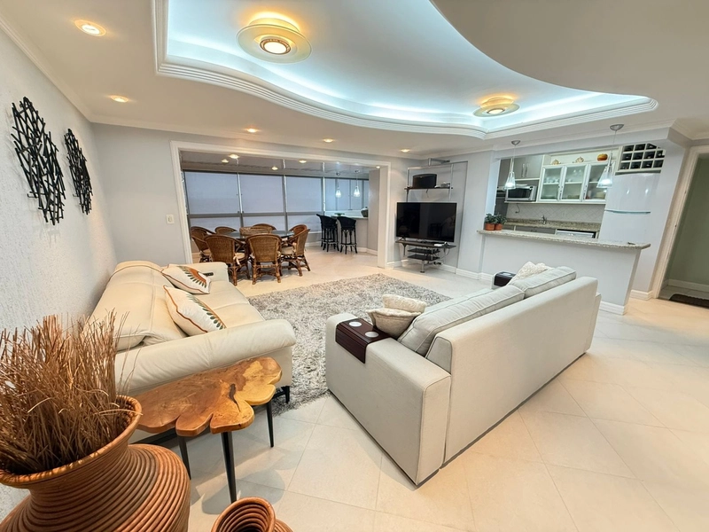 Apartamento com 04 dormitórios, beira mar, Capão da Canoa.: 1ª foto da galeria de imagens do imóvel