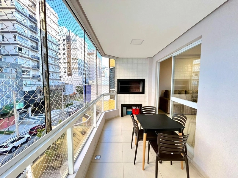 Apartamento de 2 Dormitórios com suite sacada de frente: 1ª foto da galeria de imagens do imóvel