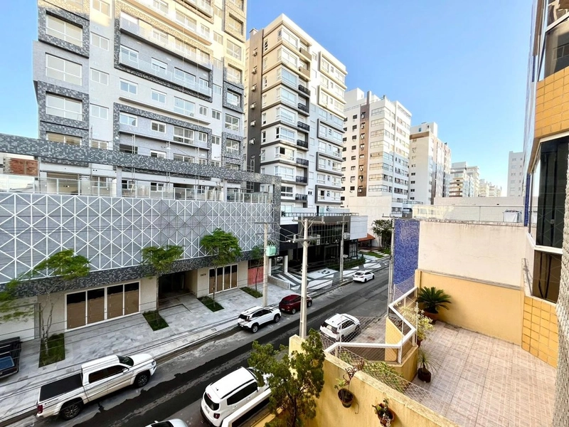 Apartamento de 2 Dormitórios com suite sacada de frente: 15ª foto da galeria de imagens do imóvel
