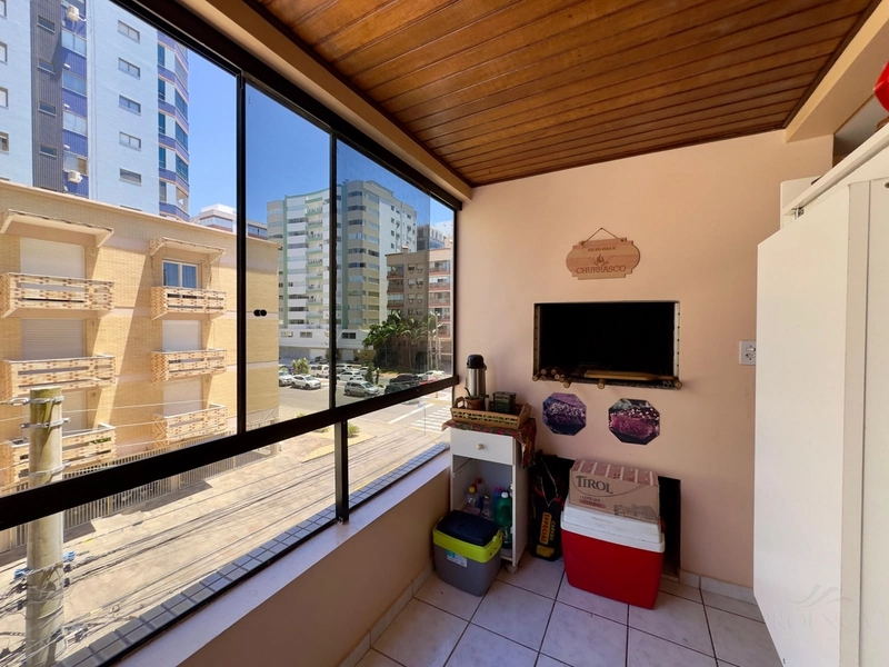 APARTAMENTO - 02 DORMITÓRIOS DE FRENTE: 3ª foto da galeria de imagens do imóvel