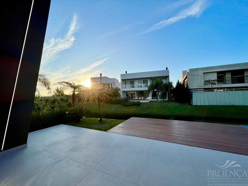 Vendo casa a Beira Lago Condomínio Celebration Xangri-lá!: 36ª foto da galeria de imagens do imóvel