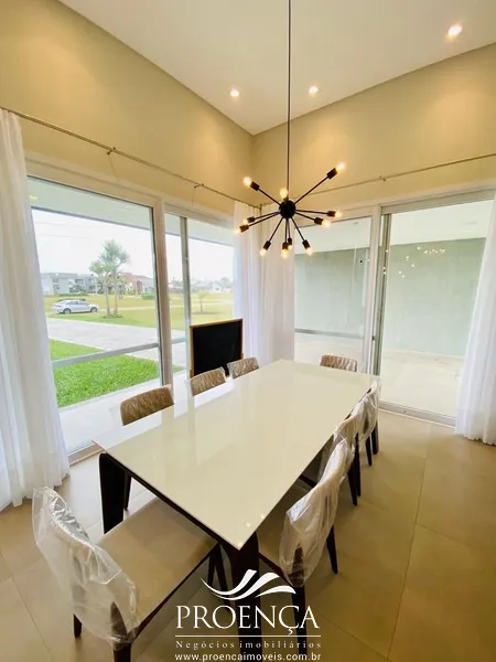 Casa Terreá 4 suítes, Mobiliada e Decorada.: 2ª foto da galeria de imagens do imóvel