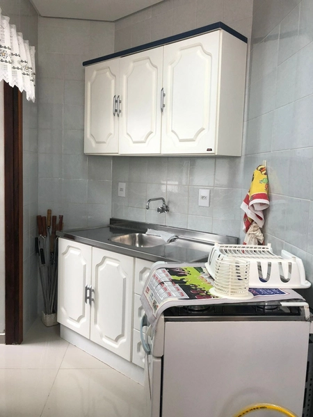 Apartamento 2 dormitórios, mobiliado, junto praça Mini Golf: 1ª foto da galeria de imagens do imóvel