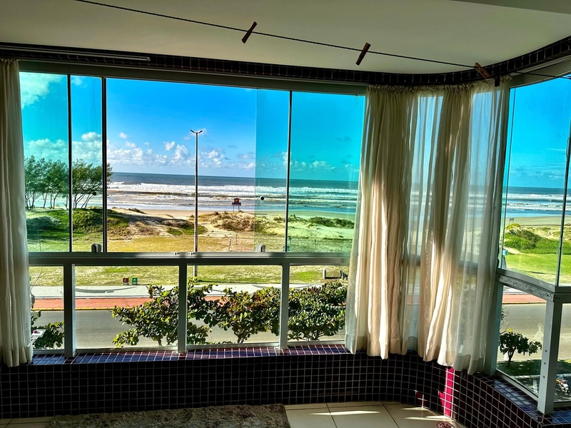 Vista eterna para o mar!! Apartamento 4 dormitórios: 1ª foto da galeria de imagens do imóvel