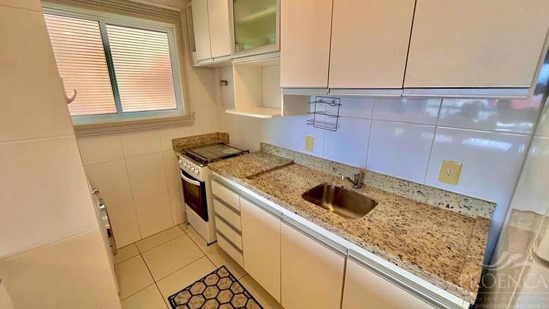 PERTO DO MAR! APTO DE FRENTE, 3 DORMTS. MOBILIADO  NO CENTRO DE CAPÃO!: 10ª foto da galeria de imagens do imóvel
