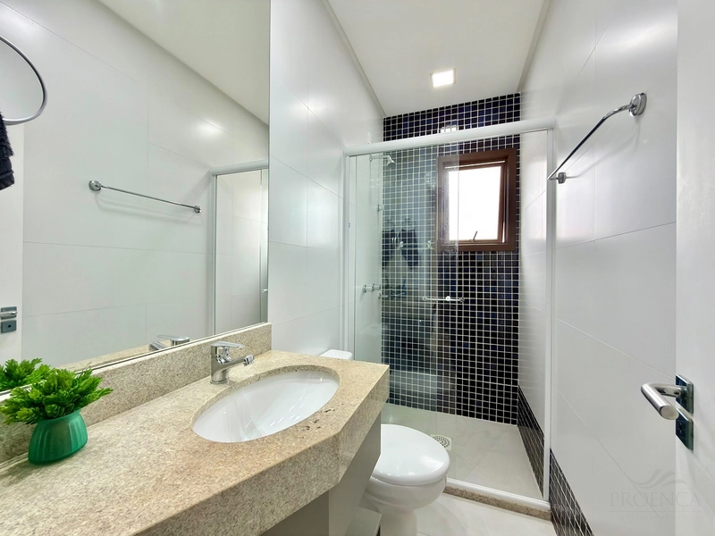 APARTAMENTO À VENDA EM CAPÃO DA CANOA! ANDAR ALTO • MOBILIADO • PRÓXIMO AO MAR: 12ª foto da galeria de imagens do imóvel
