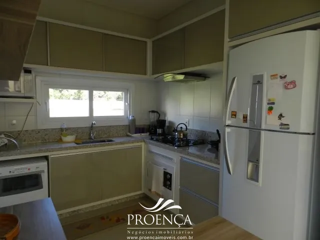 04 ótimas suítes, lavabo, ótimo living com pé direito alto.: 6ª foto da galeria de imagens do imóvel