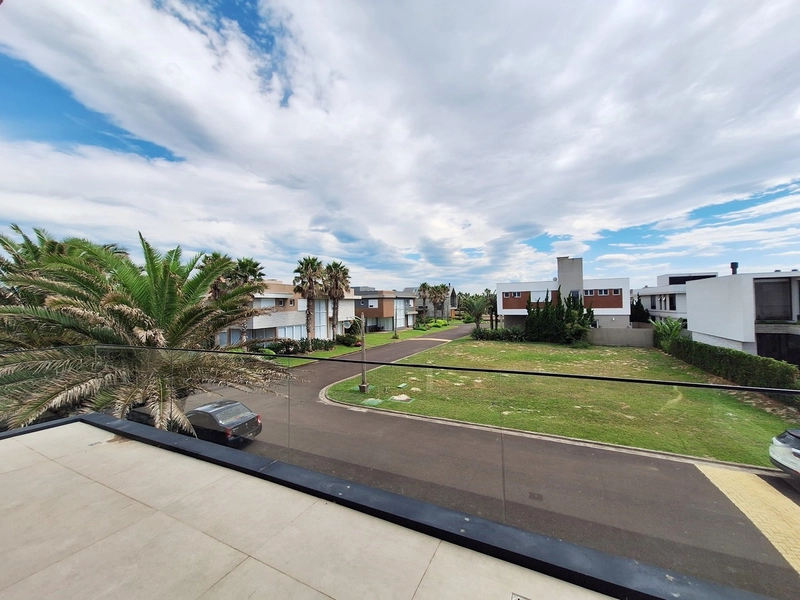 Sobrado a venda no Condomínio Fechado Playa Vista em Xangri-lá: 31ª foto da galeria de imagens do imóvel