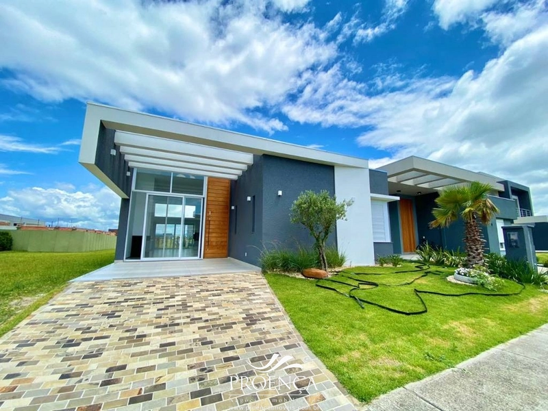 Excelente Casa em condomínio fechado em Capão da Canoa 4 suítes!: 2ª foto da galeria de imagens do imóvel
