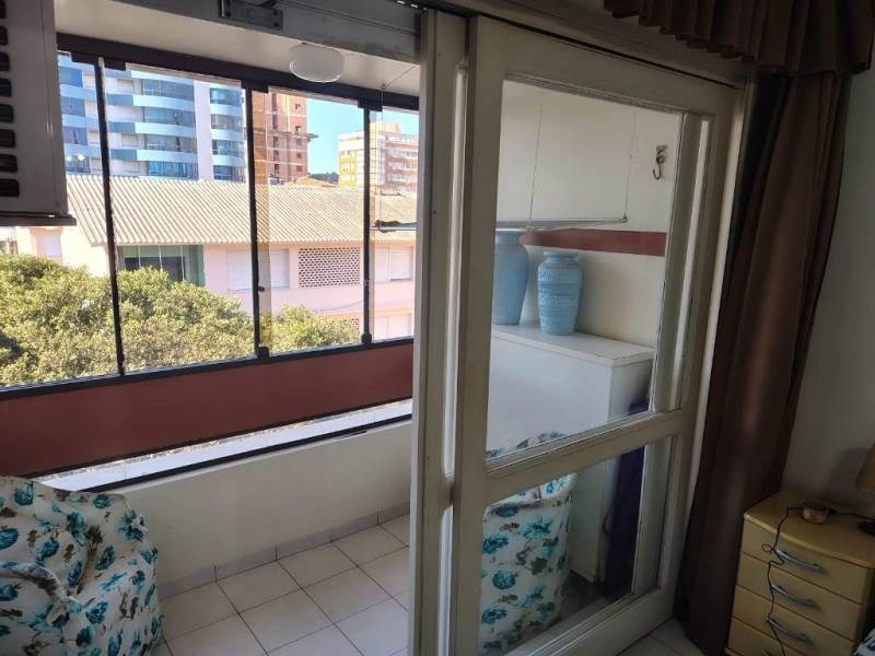 Oportunidade em Capão da Canoa, JK super amplo, com box no Centro.: 1ª foto da galeria de imagens do imóvel