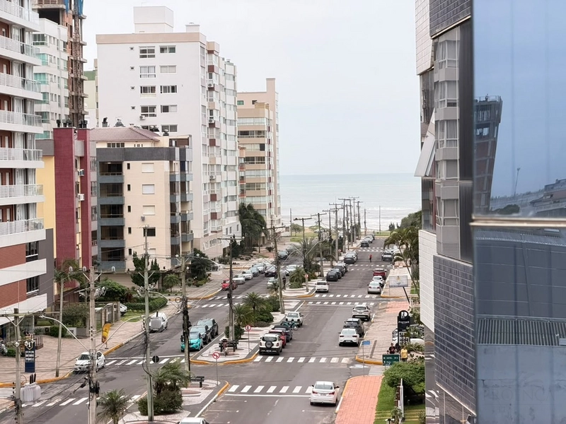Apartamento 03 dormitórios na Av. Central de Capão da Canoa: 4ª foto da galeria de imagens do imóvel
