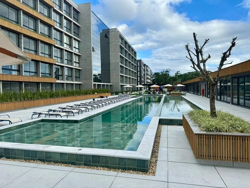 Livin'''' Resort House & Street Mall