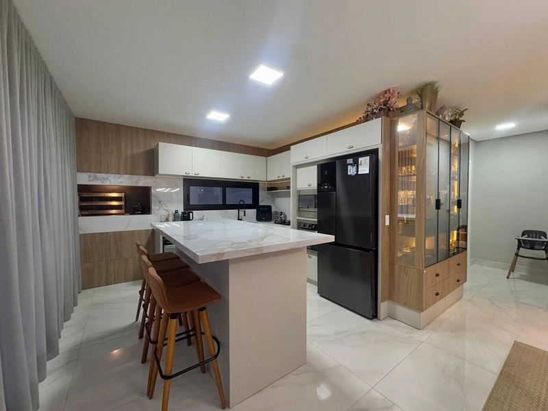 Sobrado com excelente padrão construtivo à venda no Condomínio.: 15ª foto da galeria de imagens do imóvel