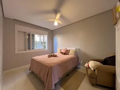 Linda casa térrea com vista para o lago no Condomínio Enseada.: 8ª foto da galeria de imagens do imóvel
